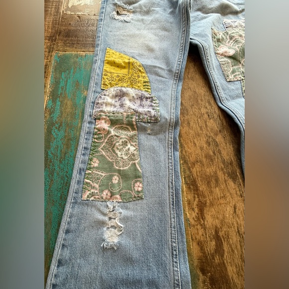 Hollister Blue Flare Jeans with Colorful Patchwork SIZE 1 - Picture 2 of 11
